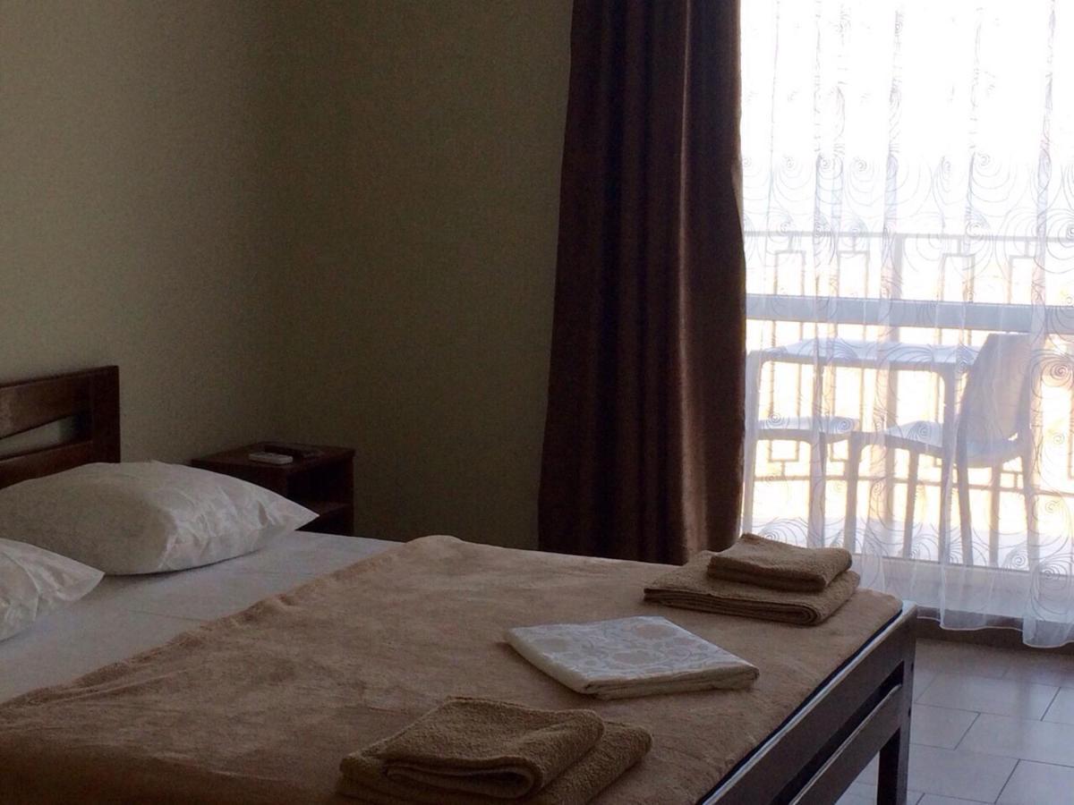 Hotel Golden Beach Zatoka Esterno foto