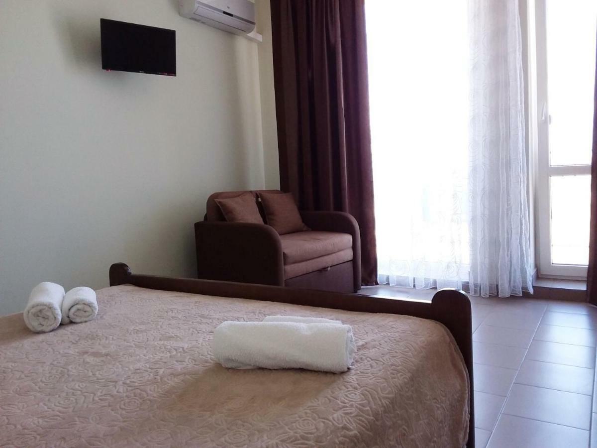Hotel Golden Beach Zatoka Esterno foto
