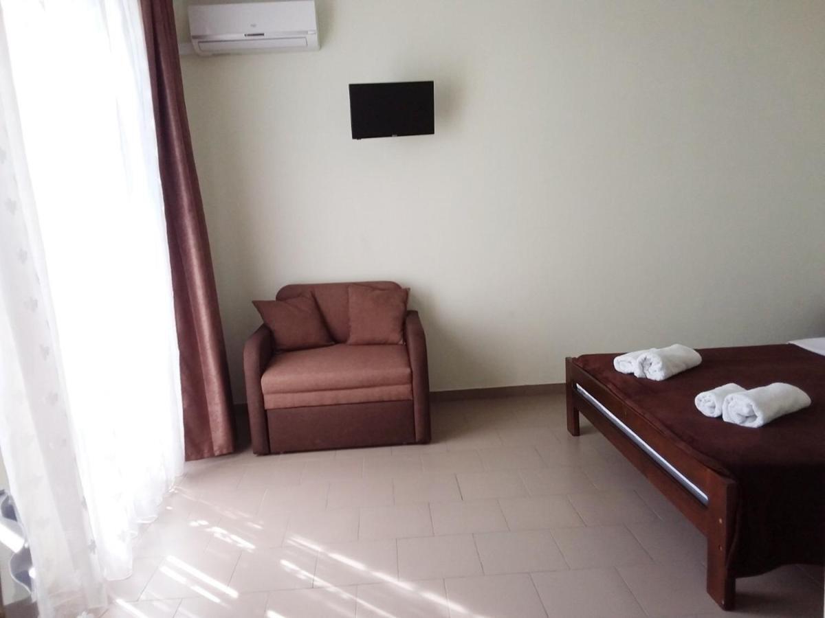 Hotel Golden Beach Zatoka Esterno foto